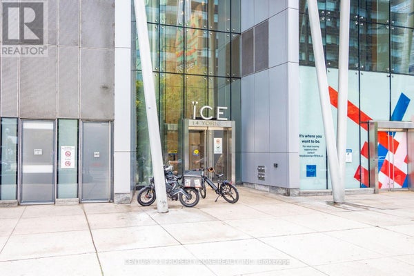 4409 - 14 York St, Toronto (Waterfront Communities), ON 5