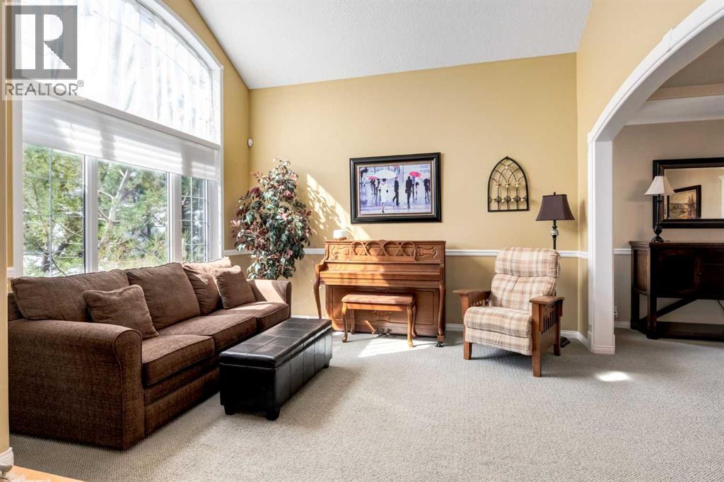 442 Sienna Heights Hill SW
