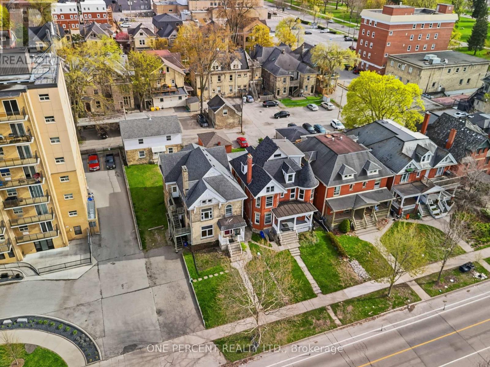 307 CENTRAL AVENUE