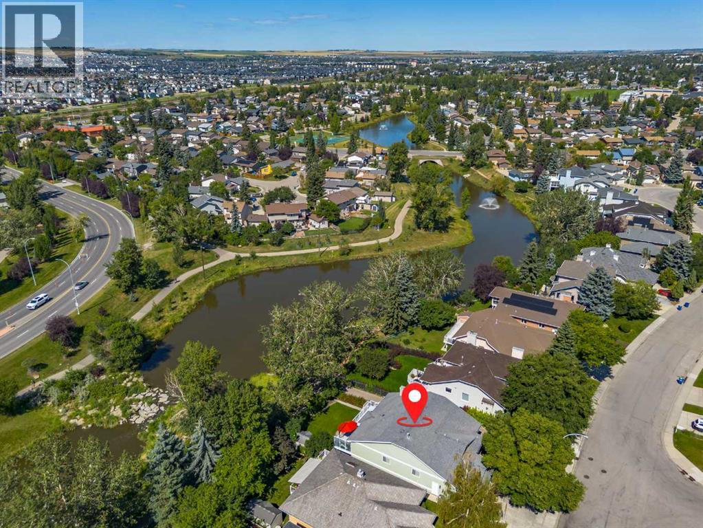 152 Waterstone Place SE