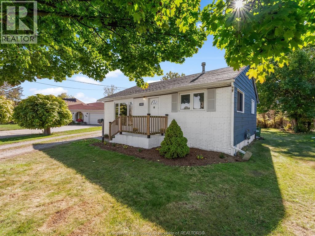 1355 SPRUCEWOOD AVE, LASALLE, ON N9J 1X4 - Image 3209053273.jpeg?d=l