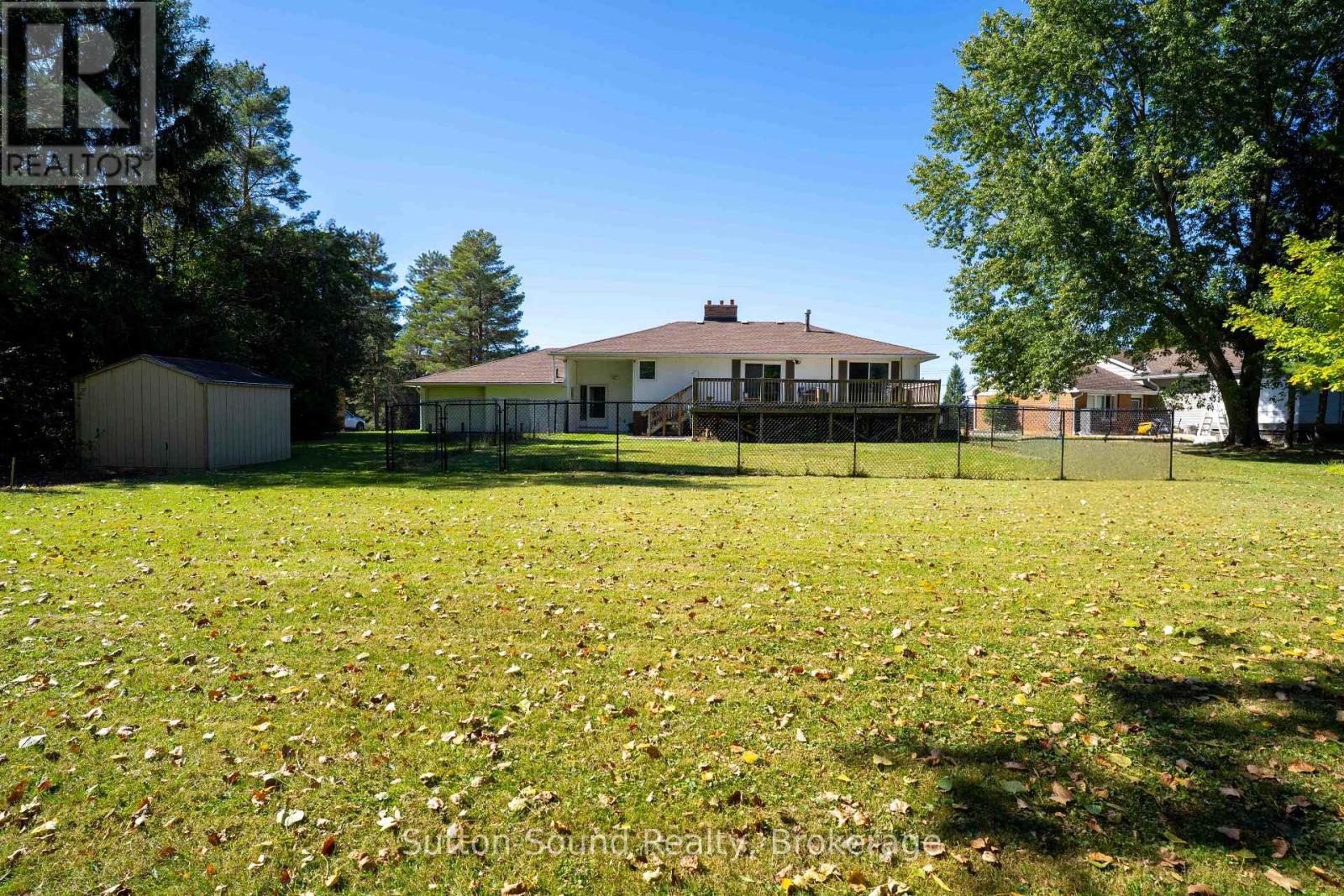 130 CEARVIEW CRESCENT
