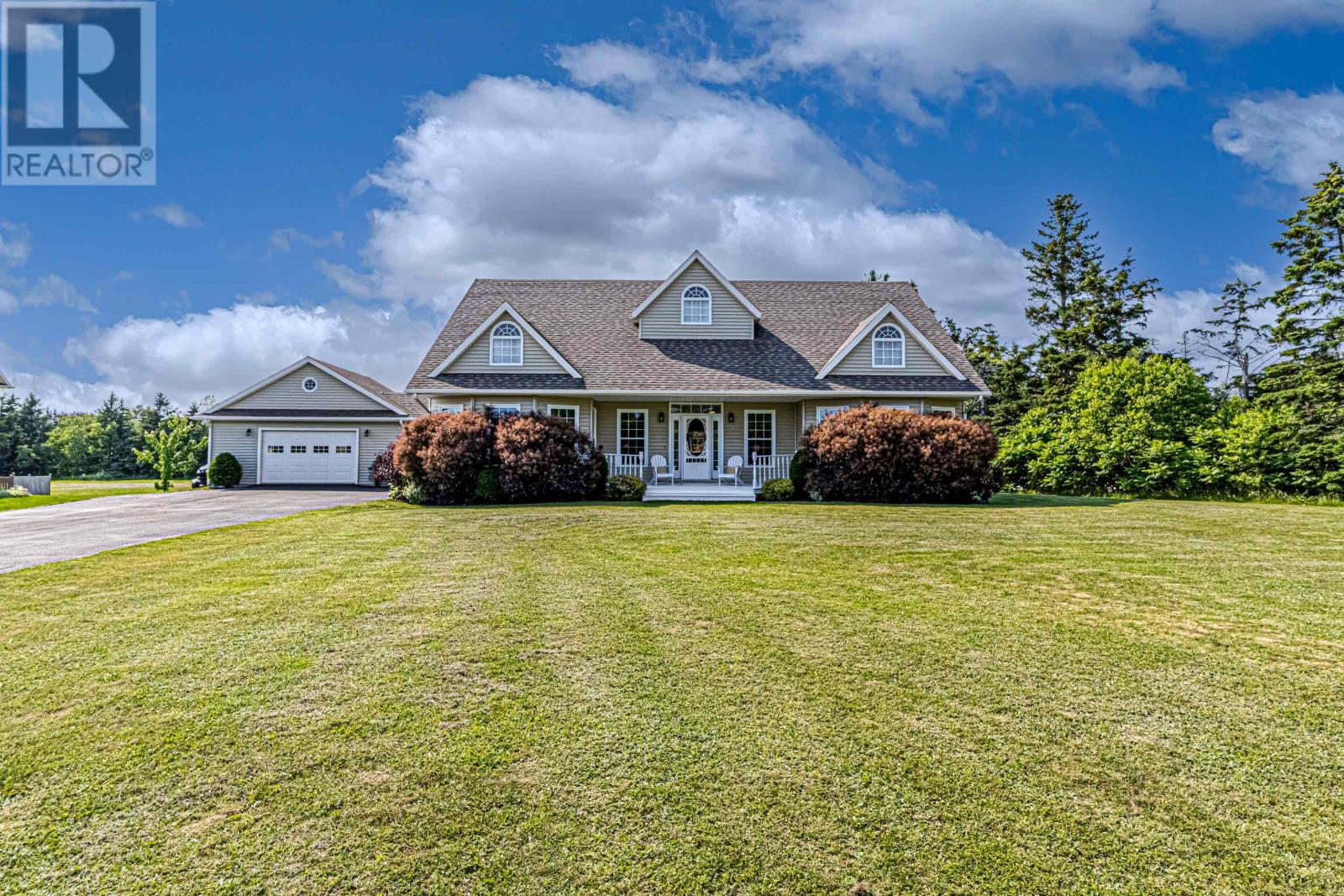 2 MULLAGHMORE Drive - Photo 3