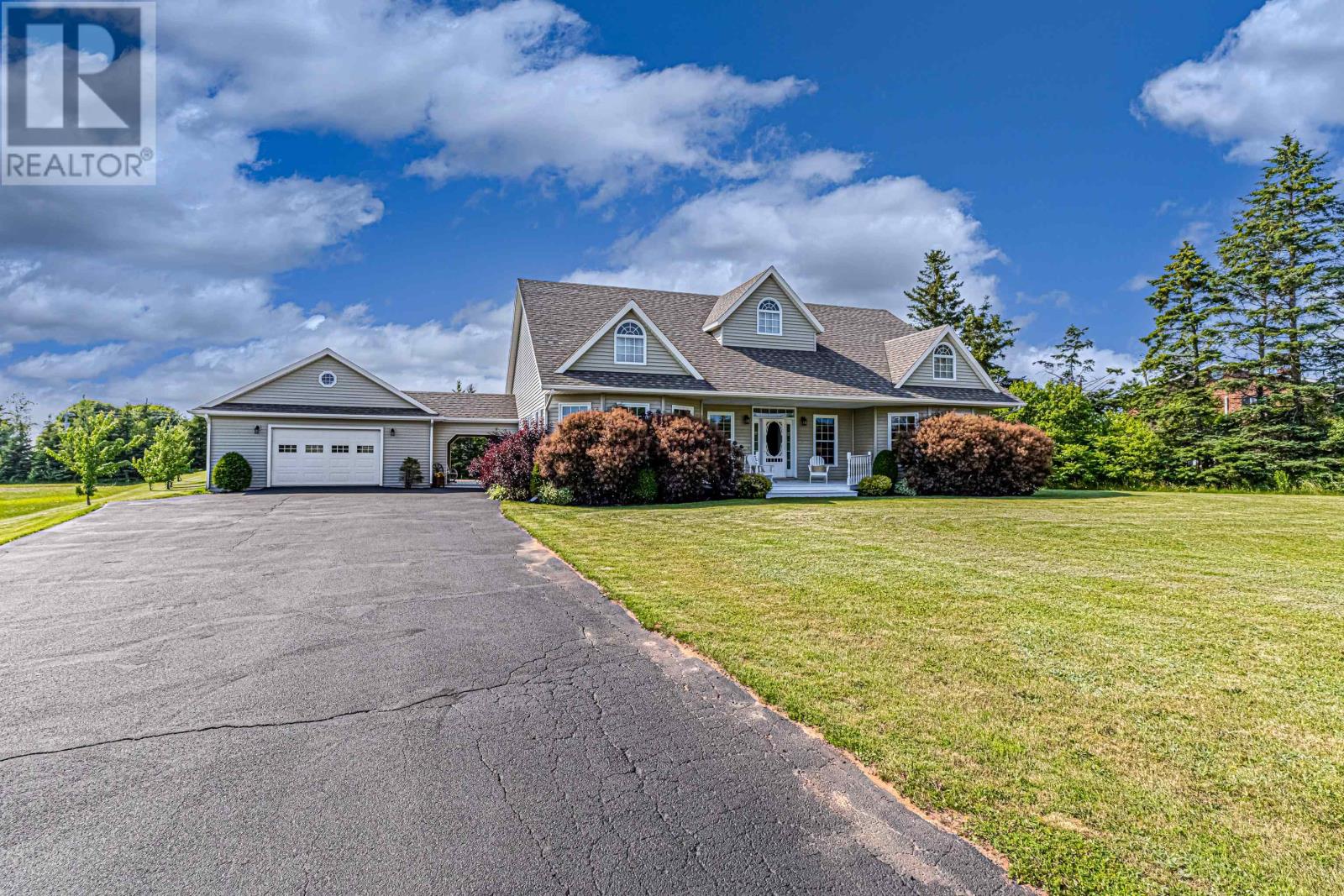 2 MULLAGHMORE Drive - Photo 2
