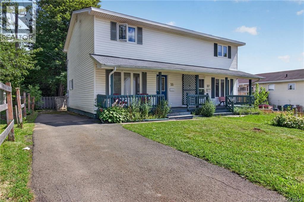 35 Monaghan Drive - Photo 2