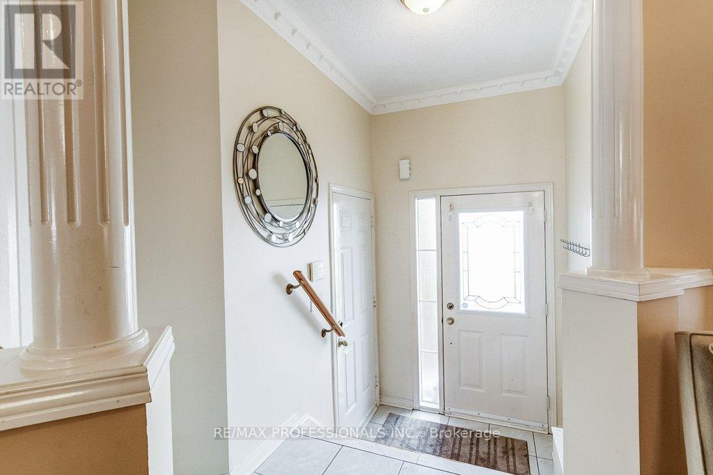 2294 NEWCASTLE CRESCENT