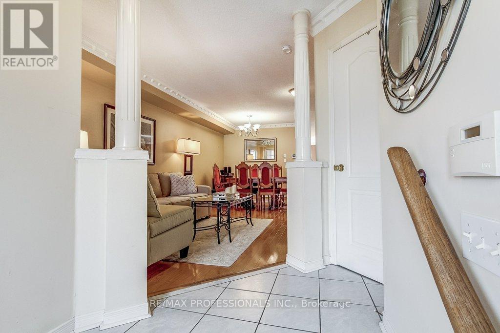 2294 NEWCASTLE CRESCENT
