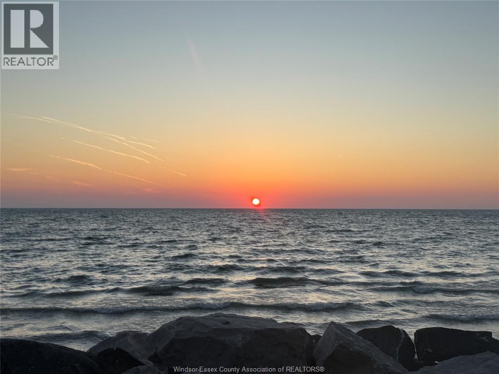 1487 East Shore ROAD