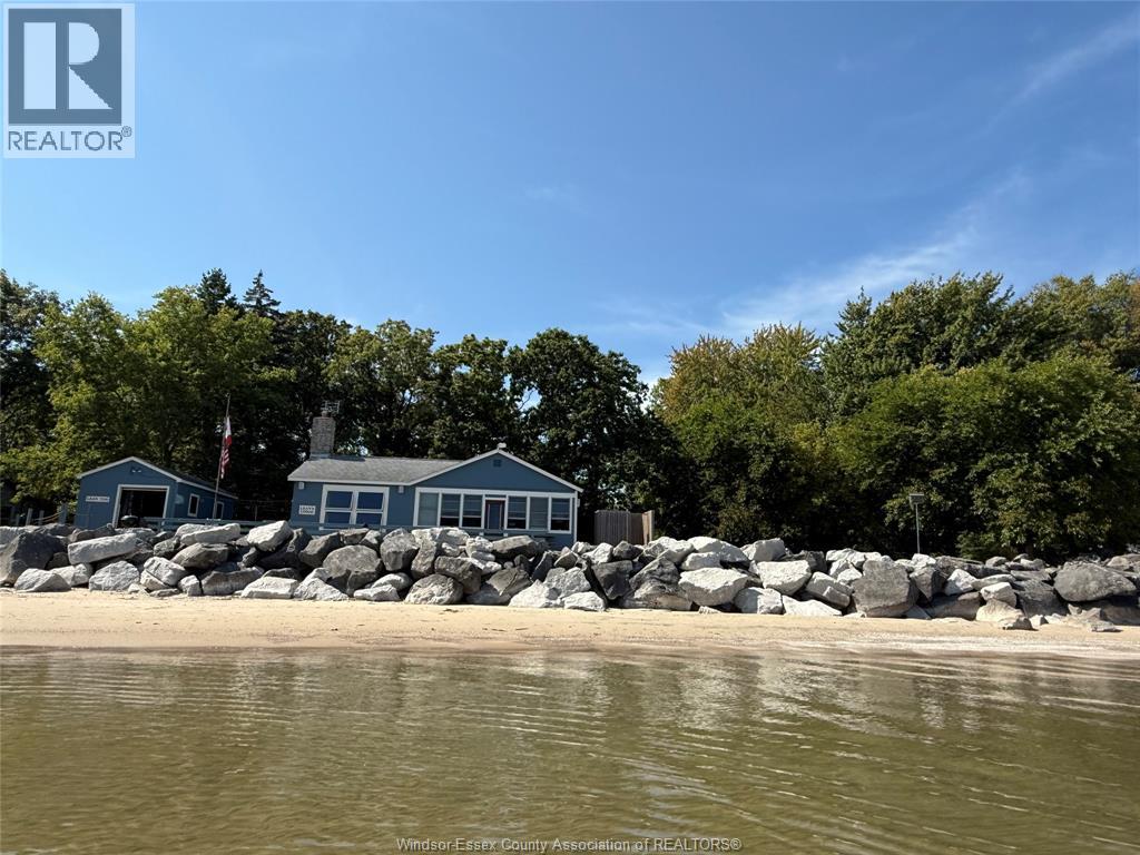 1487 East Shore ROAD