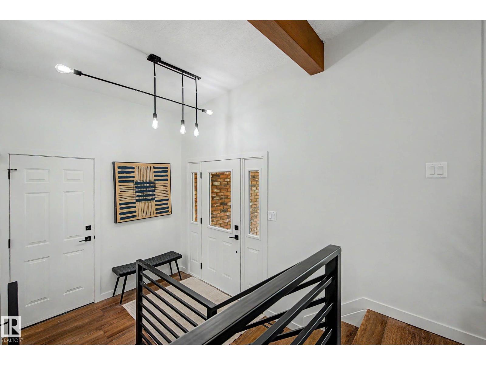 102 GOODRIDGE DR