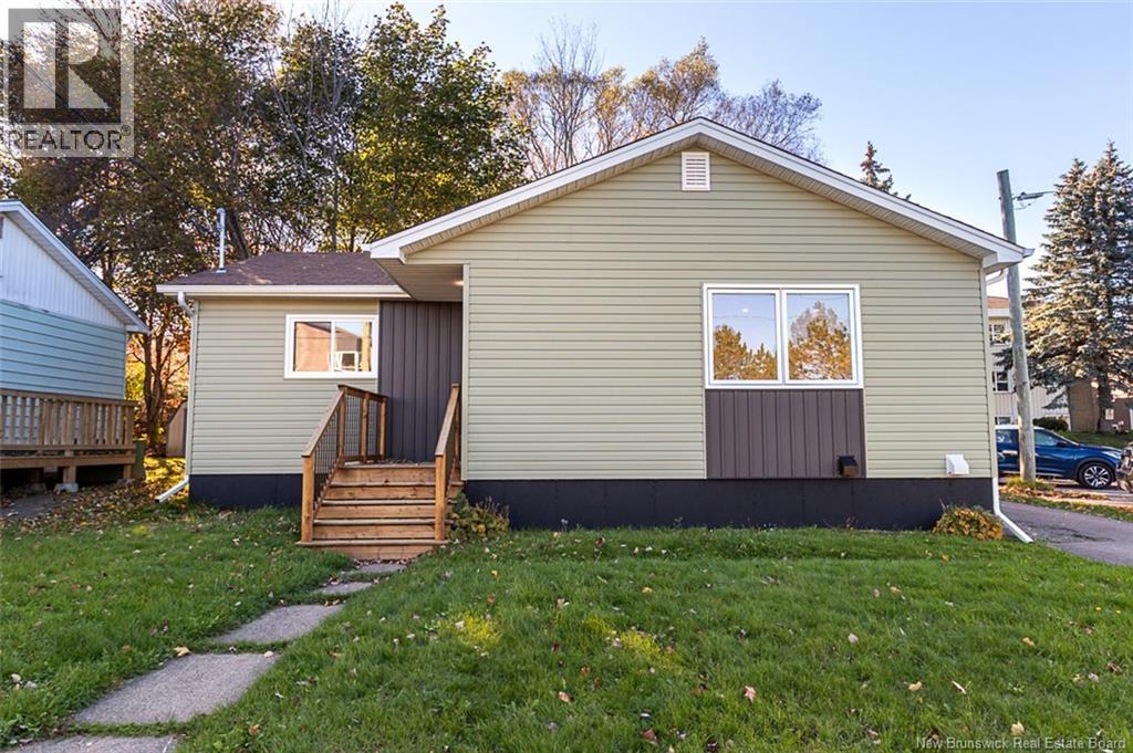 266 JONES STREET, MONCTON, NB E1C 6K6 - Image 3223415943.jpeg?d=l