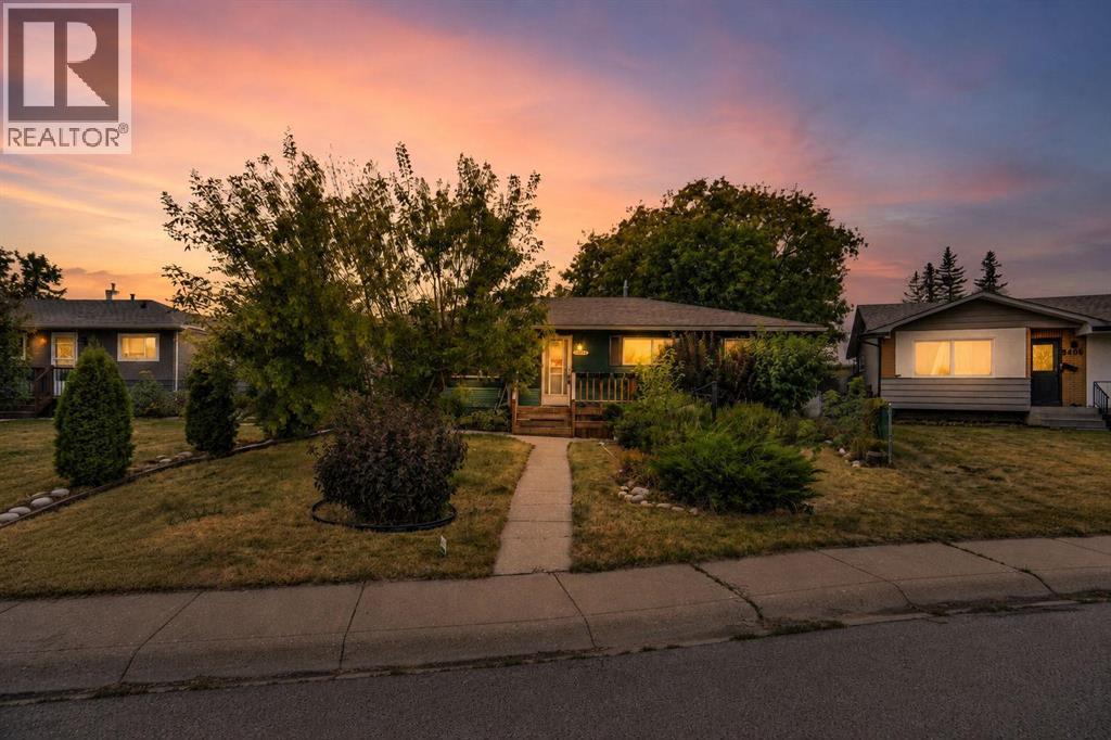 5404 Valentine Crescent SE