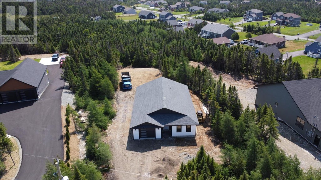 101-103 MEDALSIS POND ROAD, FLATROCK, NF A1K 1C9 - Image 3449393752.jpeg?d=l