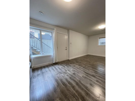 7333 194 St, Surrey, BC 4