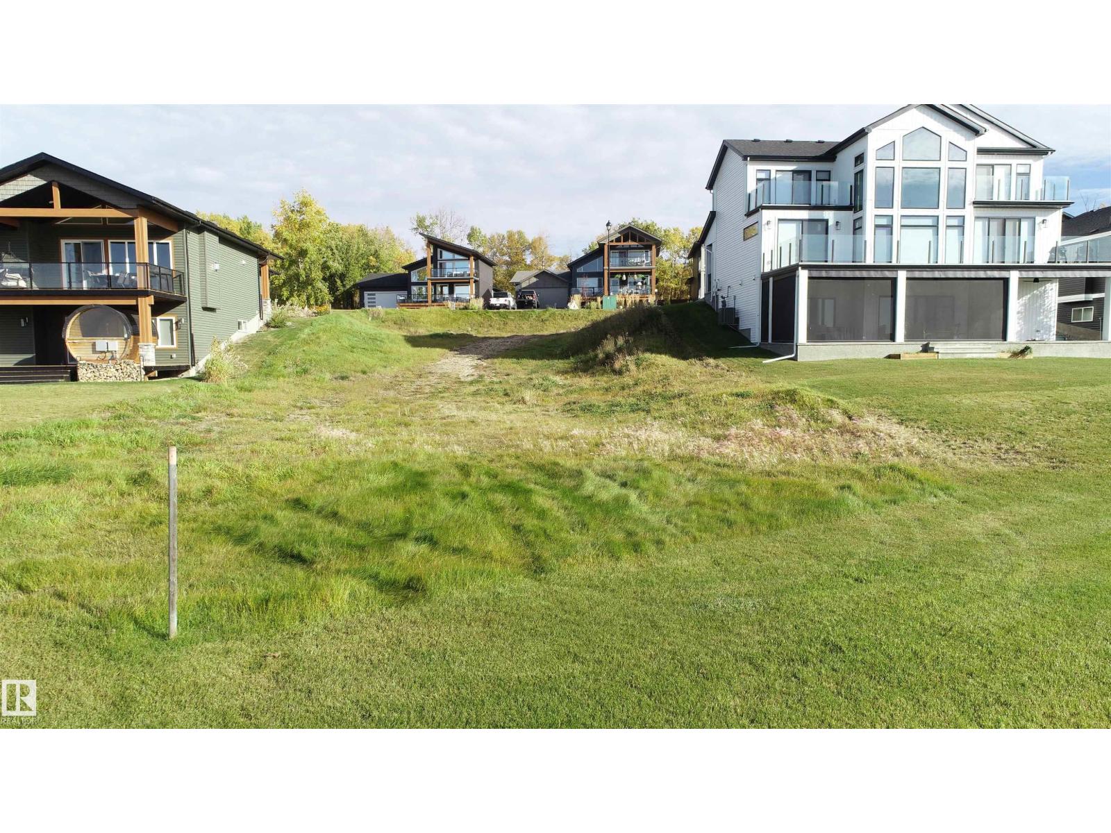 9 55101 Ste Anne Trail