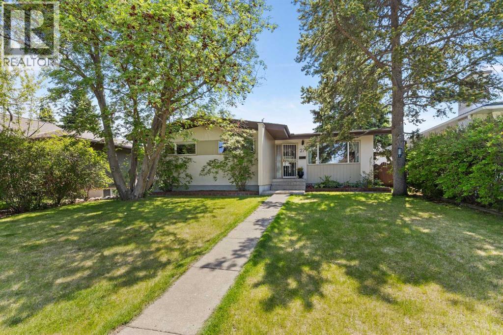 27 Gordon Drive SW