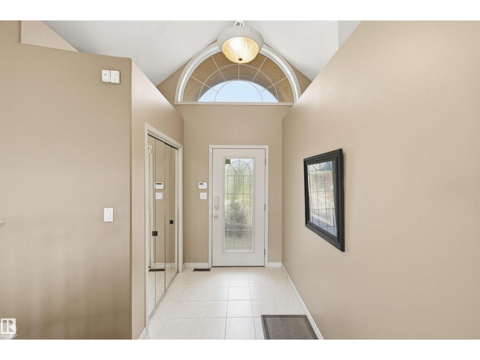 #5 11809 9B AV NW