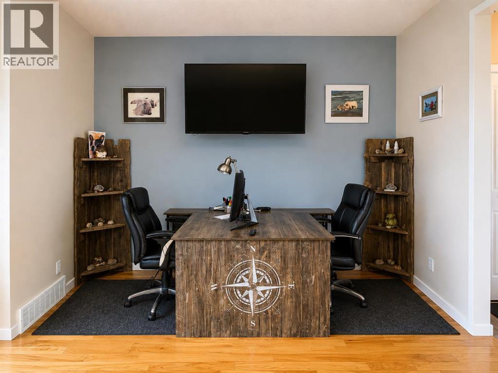 12 Fireside Bend