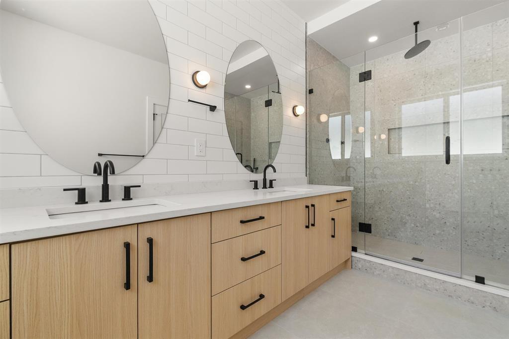 8 45141 WATSON ROAD, Sardis South