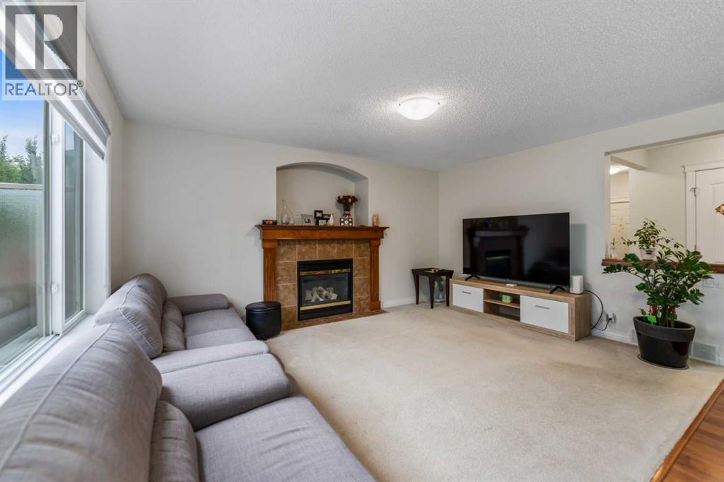 10 Evansmeade Manor NW