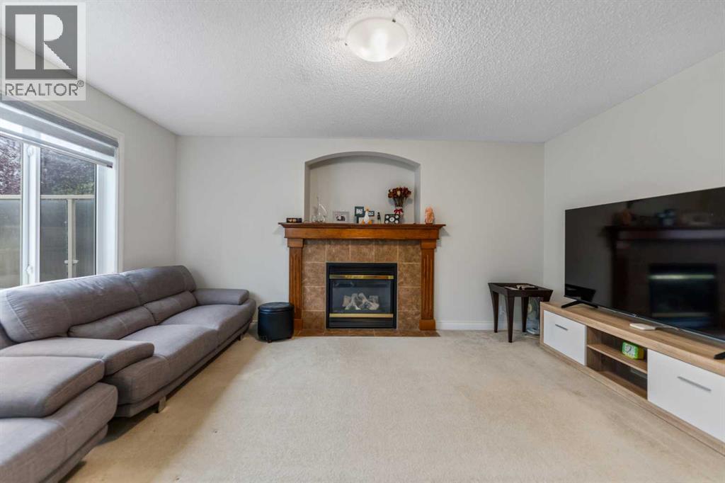10 Evansmeade Manor NW