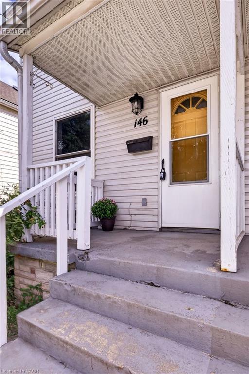 146 BARNESDALE Avenue N