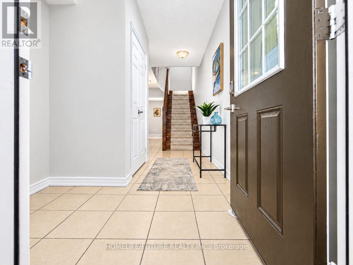 7 - 3170 BOXFORD CRESCENT