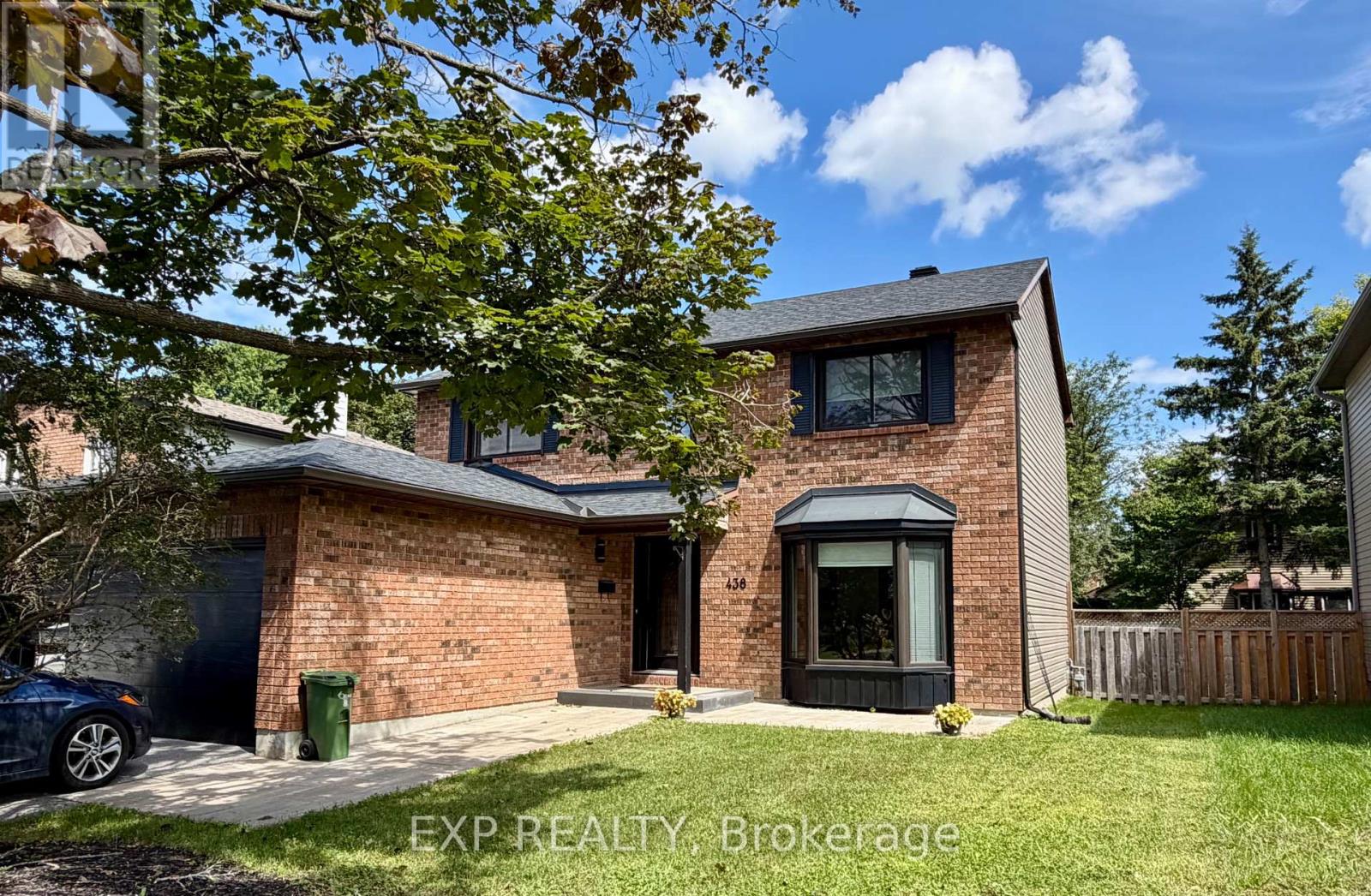 438 PICKFORD DRIVE
