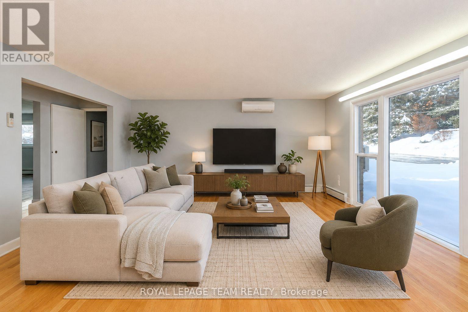 UNIT 1 - 47 RIVERDALE AVENUE