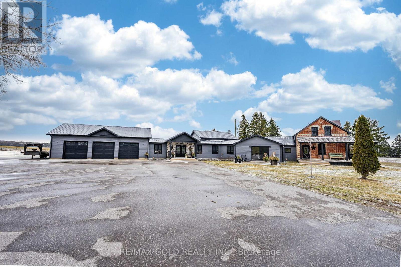 408082 GREY4 ROAD