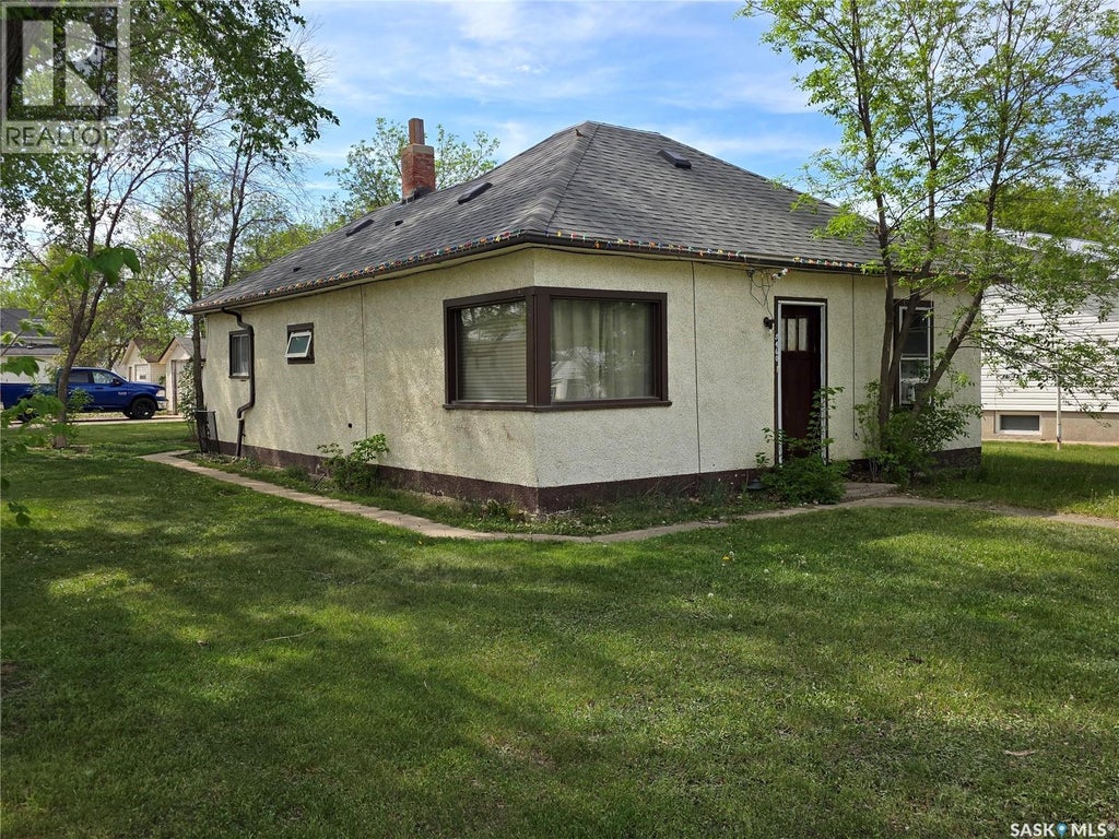 5460 KINGS AVENUE, GULL LAKE, SK S0N 1A0 - Image 3078223827.jpeg?d=l