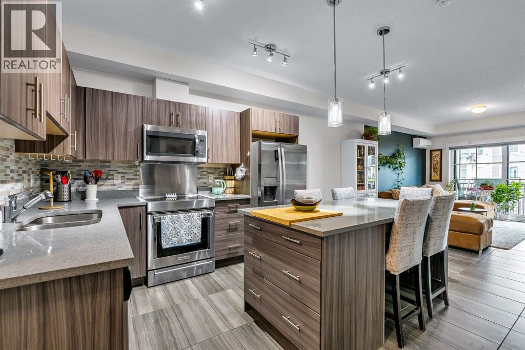 3305, 215 Legacy Boulevard SE