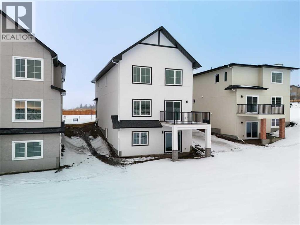 7 Lakewood Way