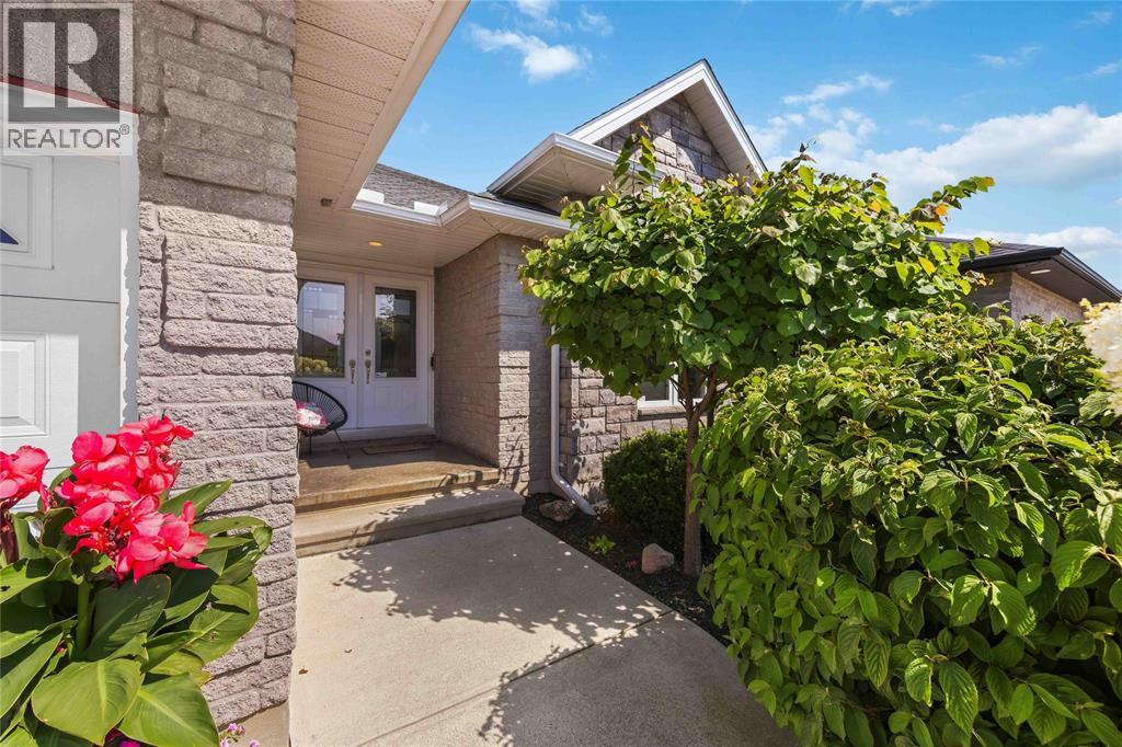 212 BASQUIAT CRESCENT