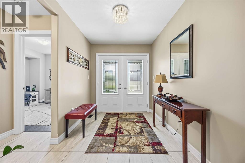 212 BASQUIAT CRESCENT