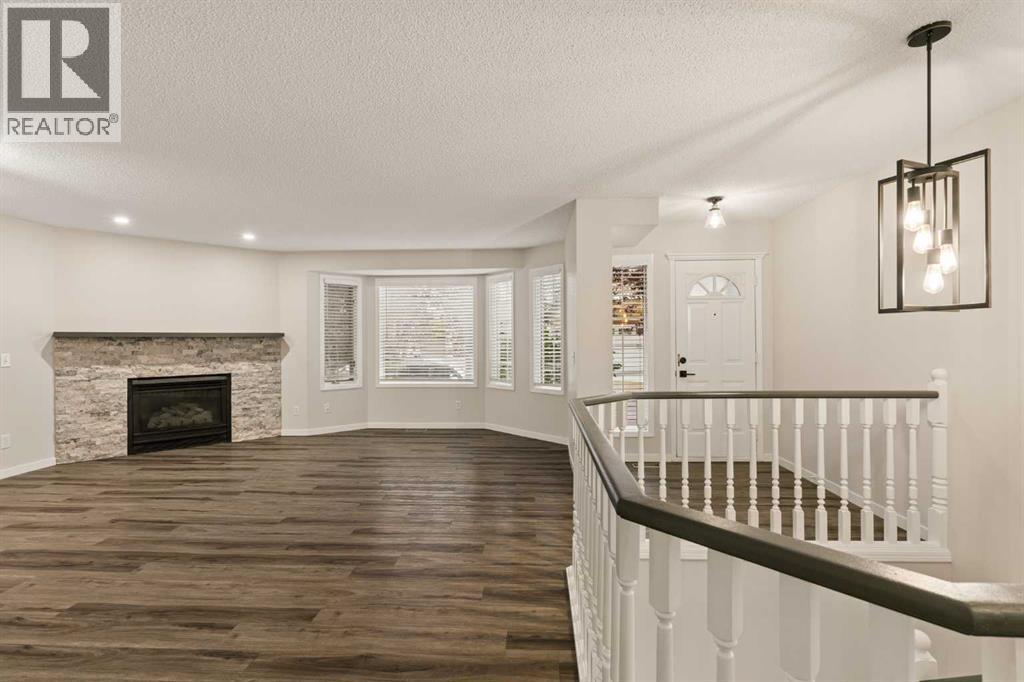 36 Richelieu Court SW