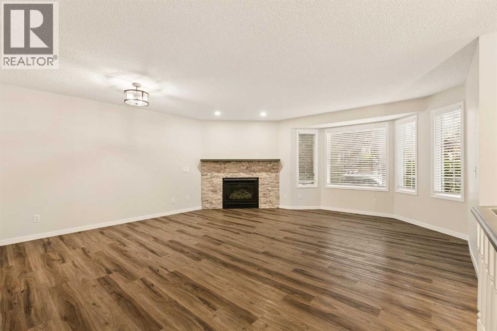 36 Richelieu Court SW