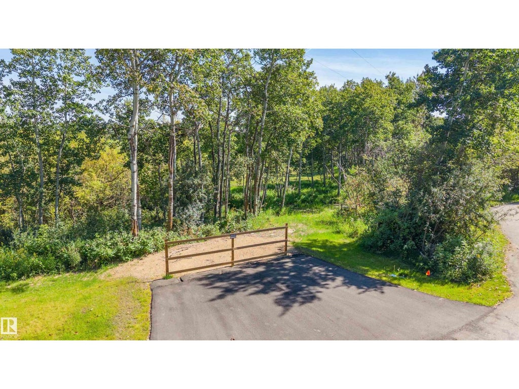 3 22459 TOWNSHIP ROAD 530