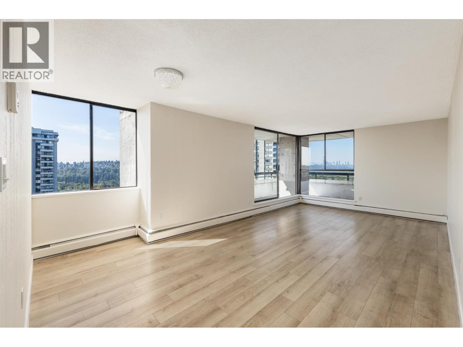 1906 3771 BARTLETT COURT