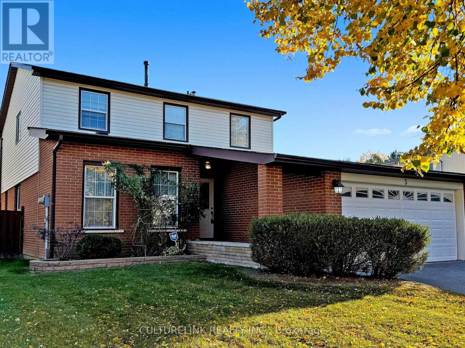 5 HAVEN HILL SQUARE