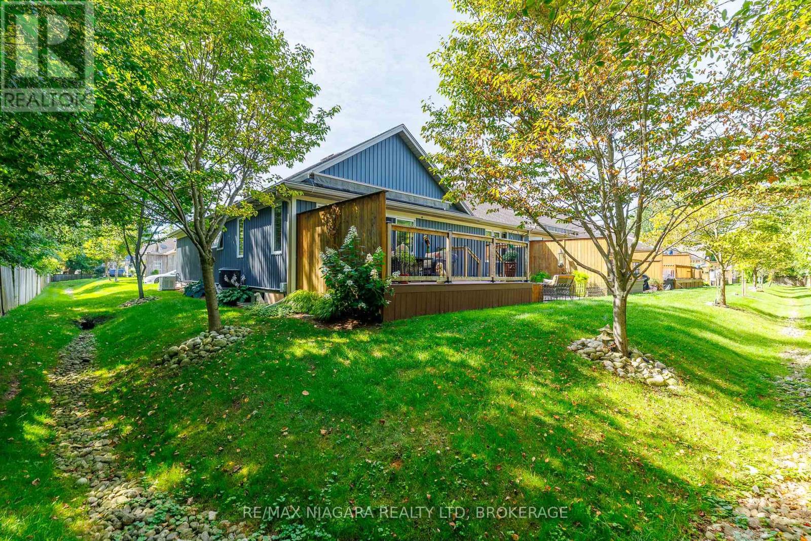 10 - 310 RIDGE ROAD S