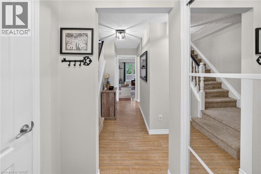 2 CINDY Avenue