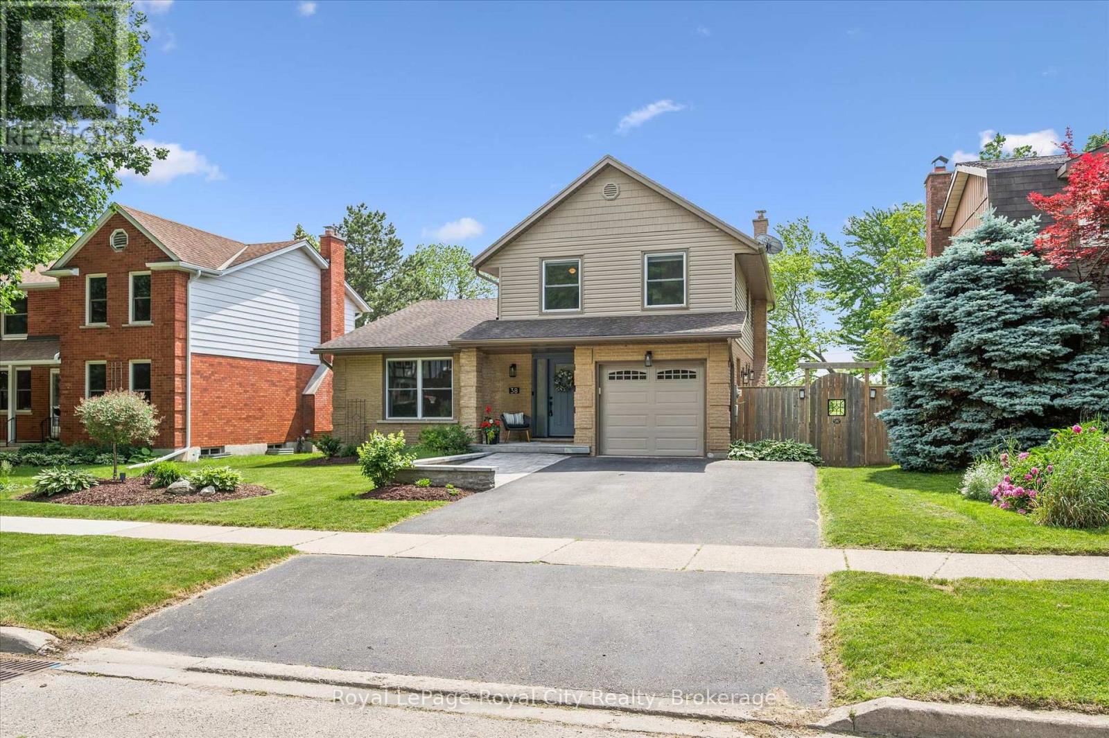 38 SHADYBROOK CRESCENT