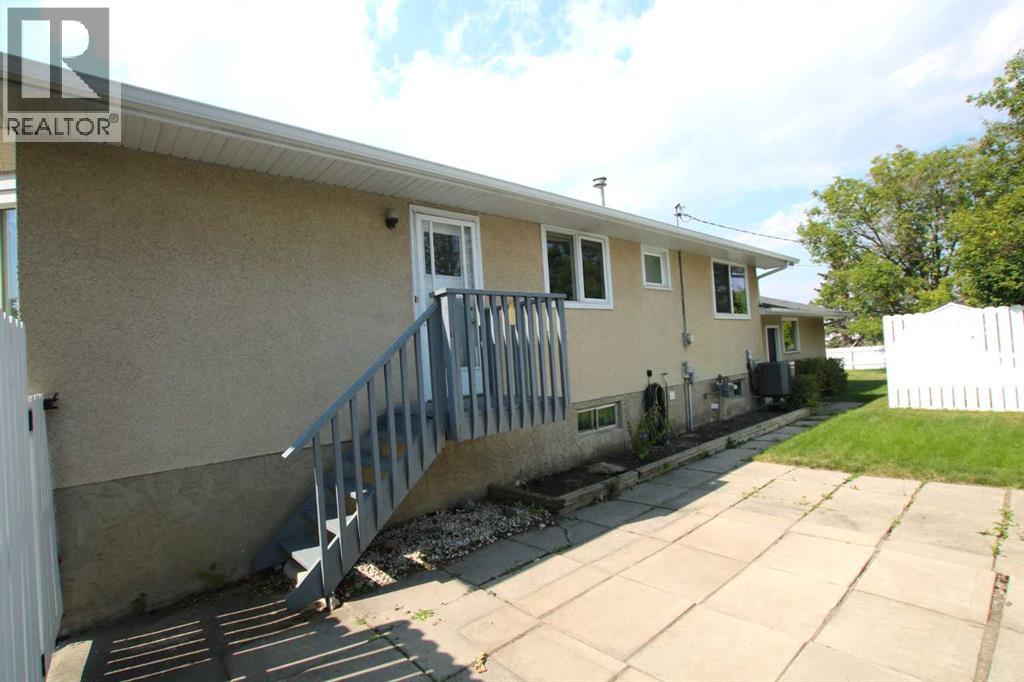 108 Flett Drive NE