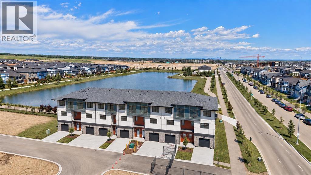 705, 30 CREEKSIDE VILLAS SW, CALGARY, AB T1T 1Z1 - Image 717106203.jpeg?d=l