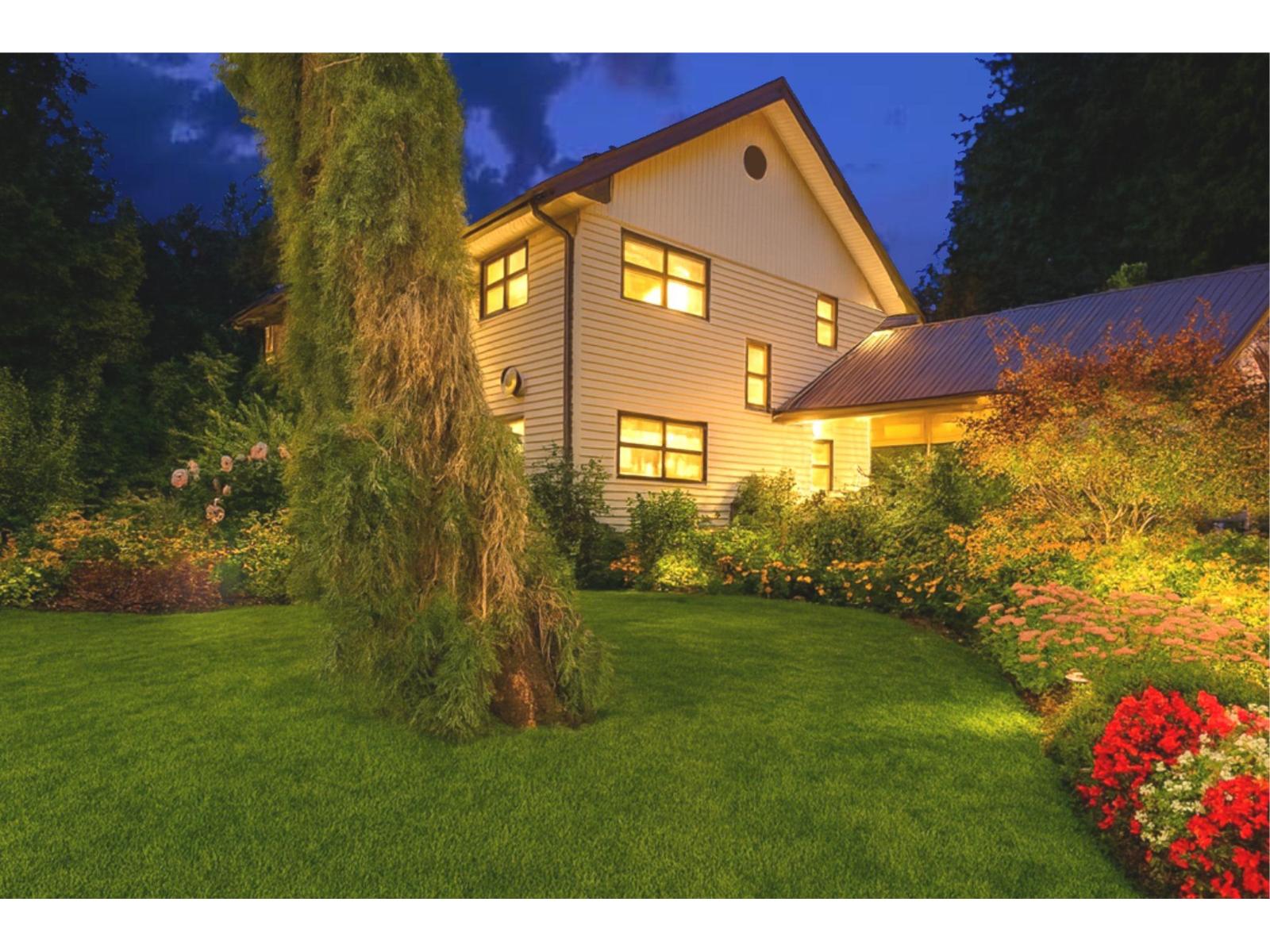 3048 HOT SPRINGS ROAD, Agassiz