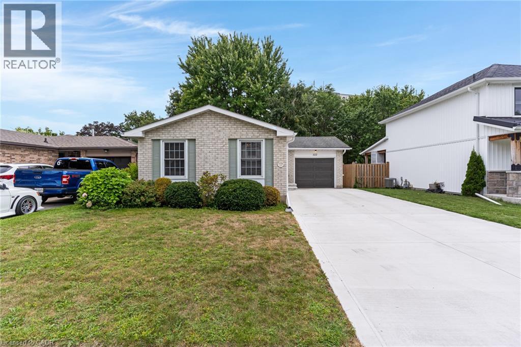 122 FOXRIDGE Drive