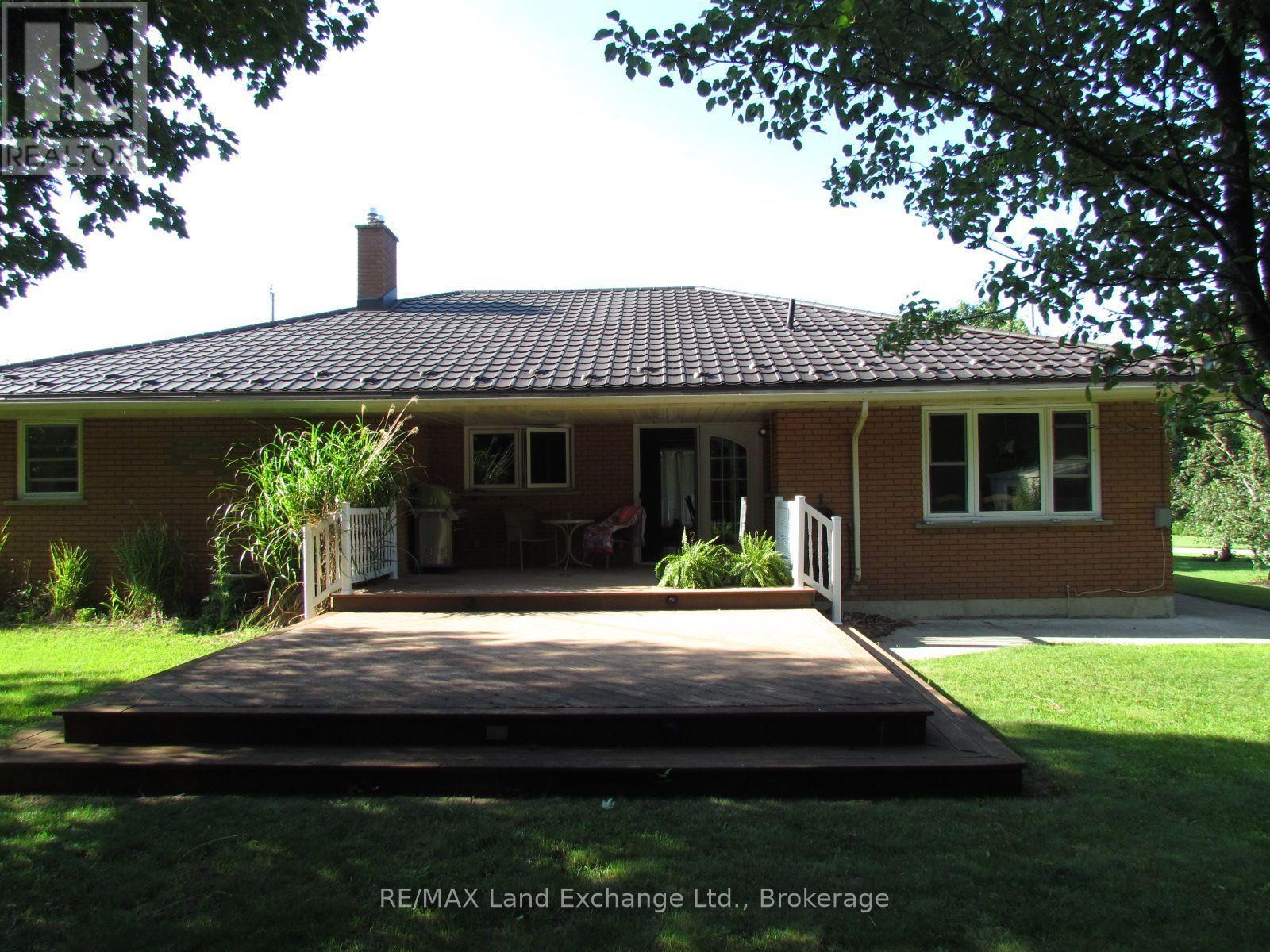 115 BROWN'S LANE