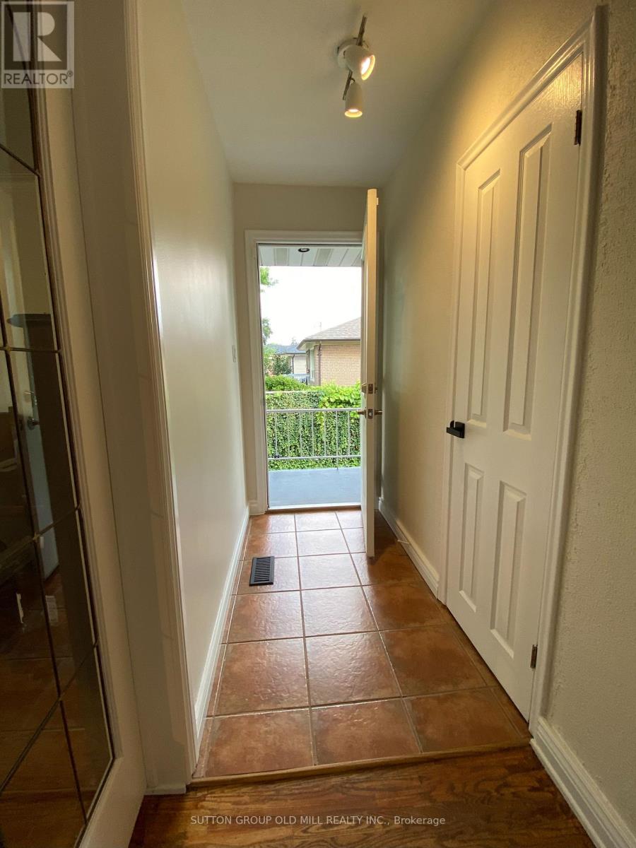 32 HAGERSVILLE COURT