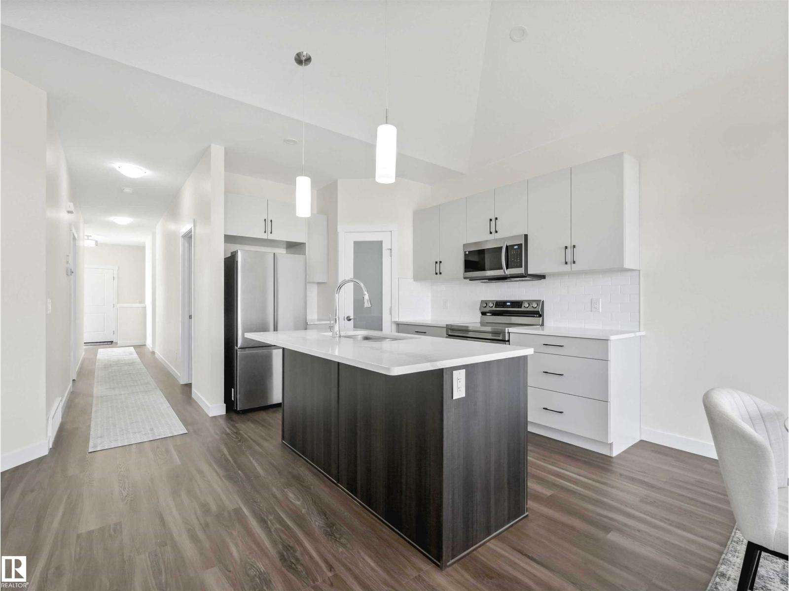 #2 7800 94 ST